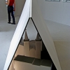 MDF, Lack, Styropor, 130 x 200 x 75 cm